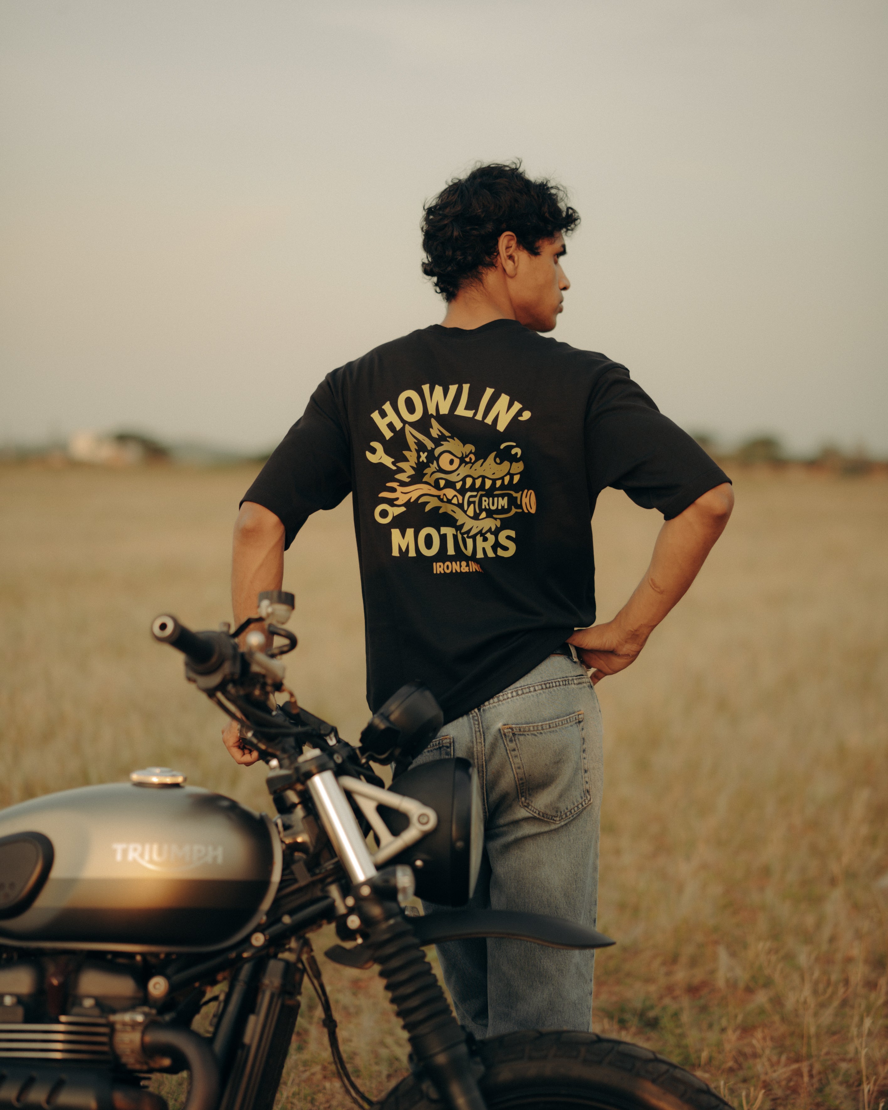 HOWLIN MOTORS T-SHIRT