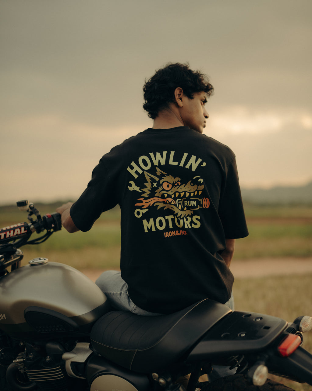 HOWLIN MOTORS T-SHIRT