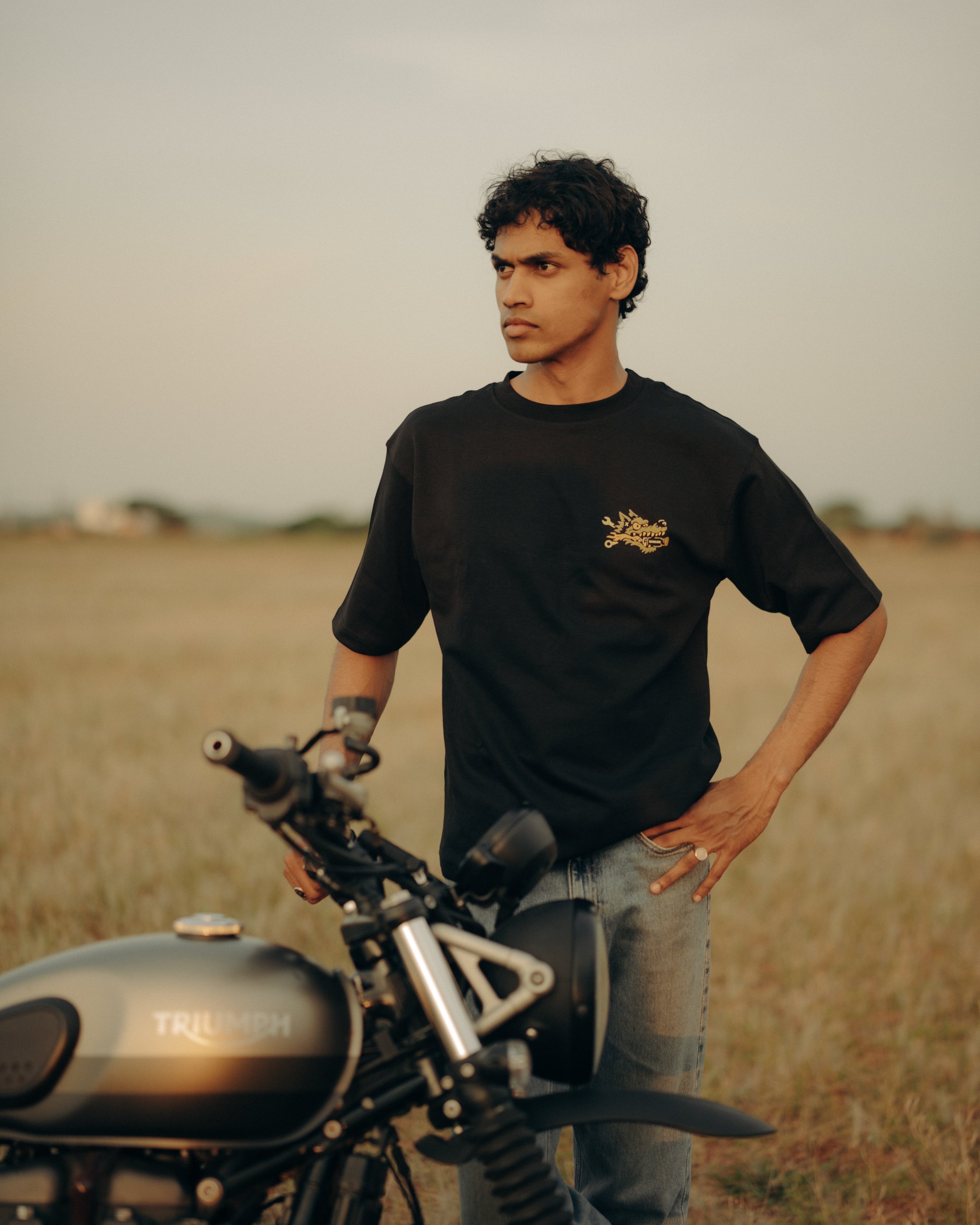 HOWLIN MOTORS T-SHIRT